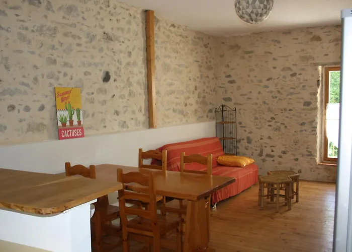 Les Cedres Nyaraló *